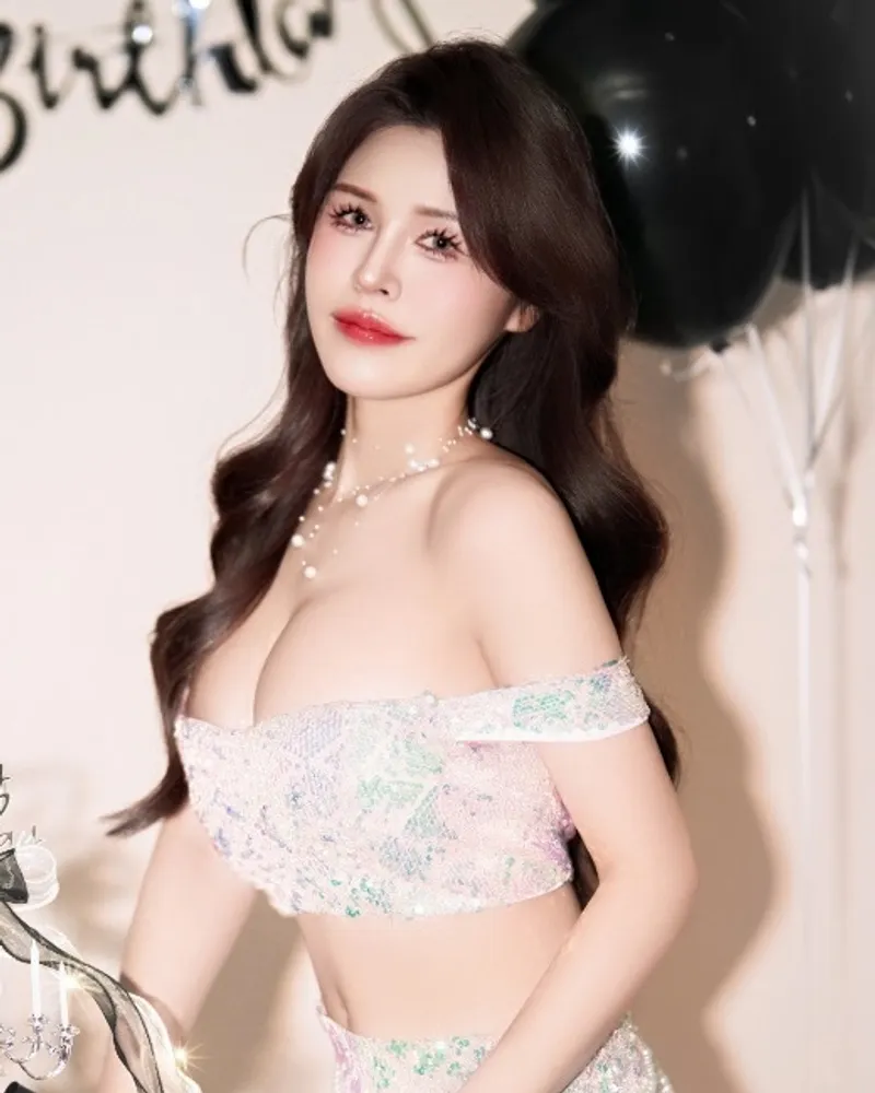 小P呀 形象照